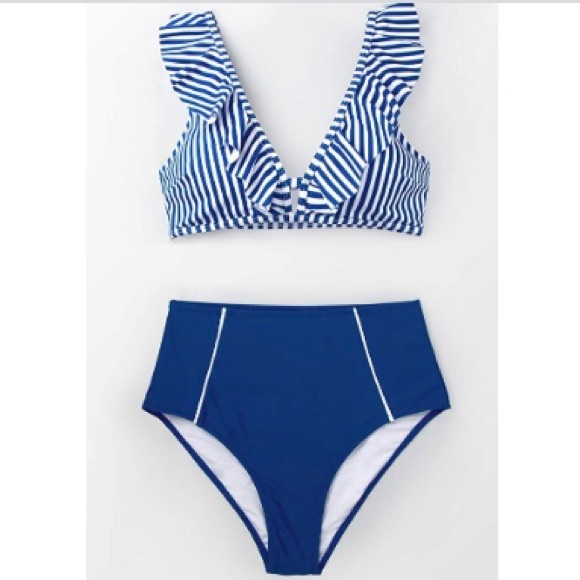 Cupshe Other - Cupshe Women’s Striped Ruffles High Waisted Bikini